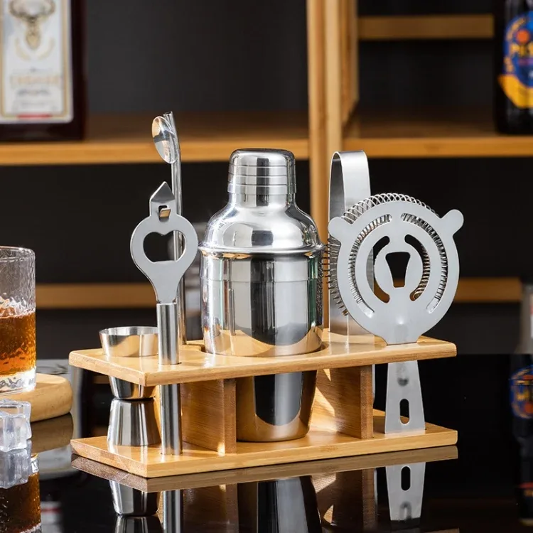 Baarimikko Shaker Set