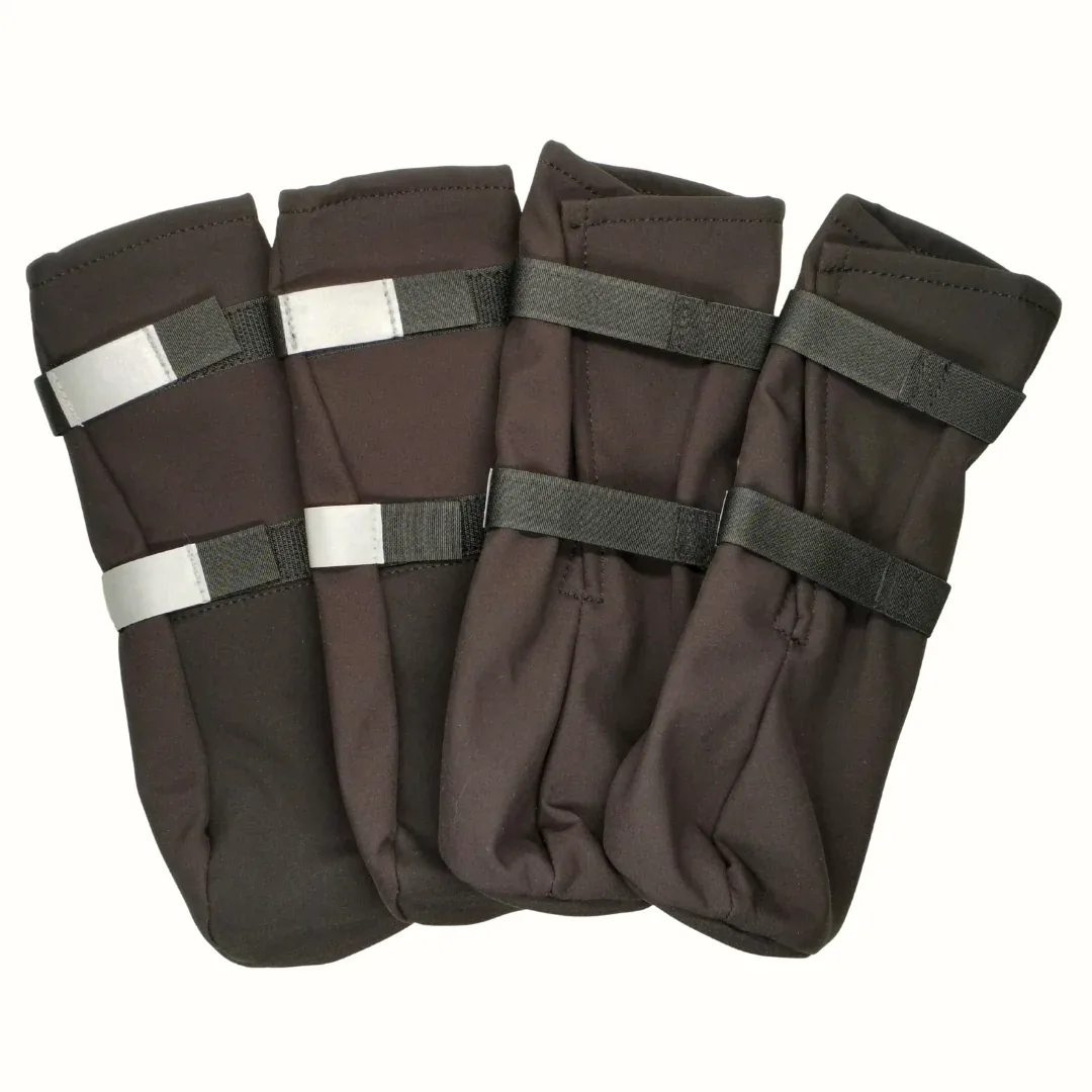 Cajadus Softshell koiran tossut musta 4 kpl