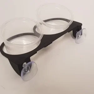Double feeding ledge with cups