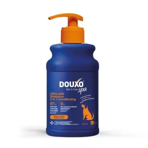 Douxo Spa 2-in-1 hoitoaineshampoo