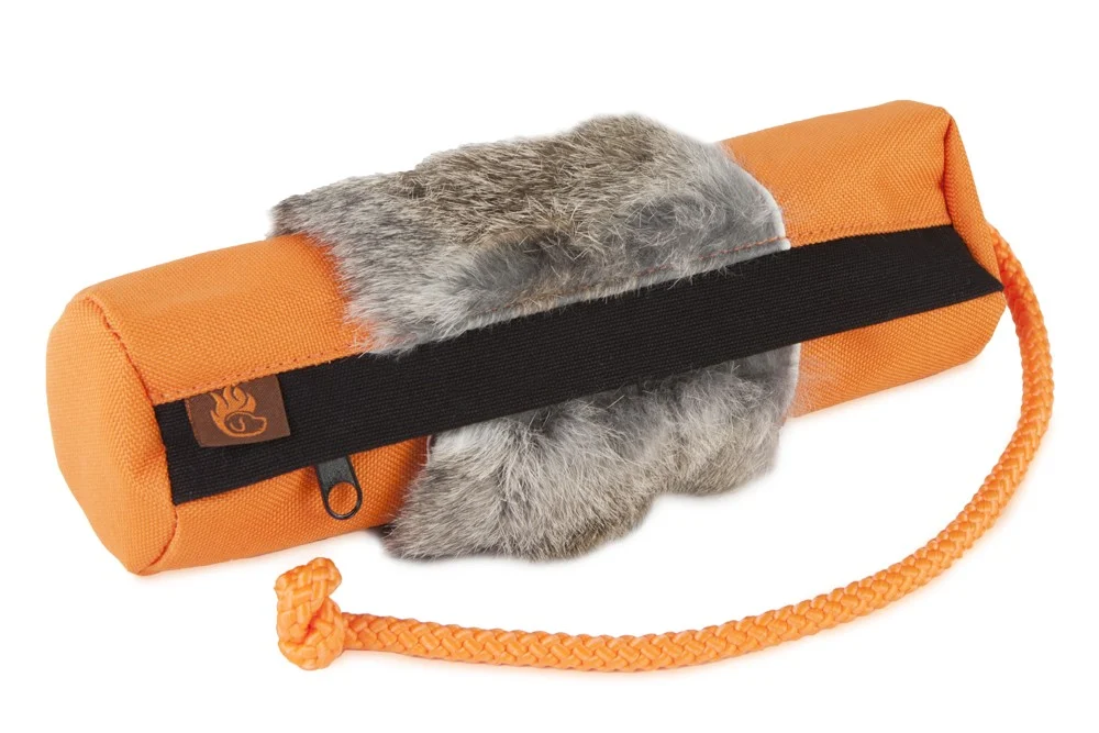 Firedog Snack täytettävä dami kaninkarvalla