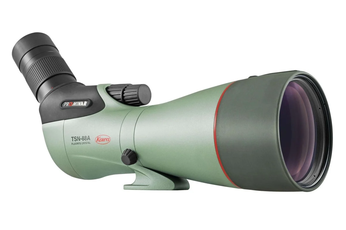 Kowa 88A kaukoputki + 25-60x laajakulma zoom