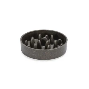 Lotten suunnittelema käärmeenestokulho Pom kissoille 410 ml, Ø 14 cm