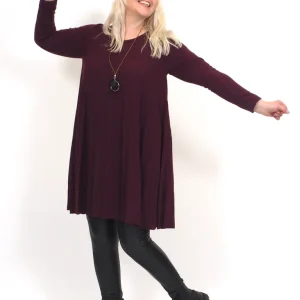 Pliseerineulosmekko Carlotta
