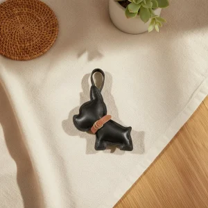 Tekonahkainen bulldog-avaimenperä