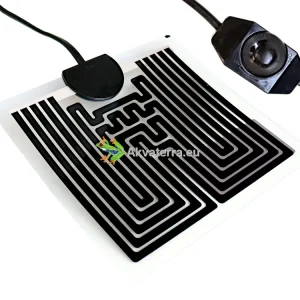 Terraarion Lämpömatto HM-03 5W 15*14cm himmentimellä