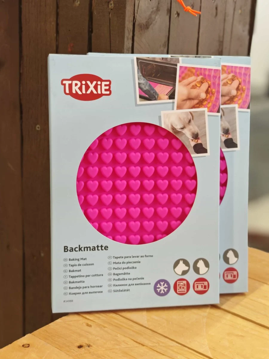 Trixie Silikoninen leivonta-/nuolumatto lemmikille, 38 x 28cm - Image 2