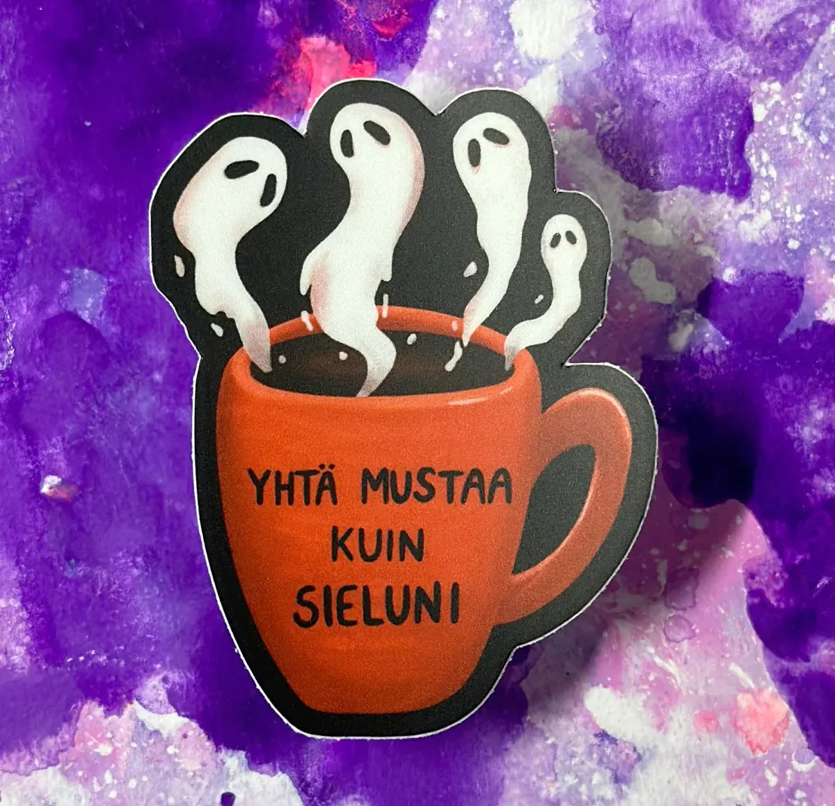 Yhtä mustaa kuin sieluni – Säänkestävä tarra